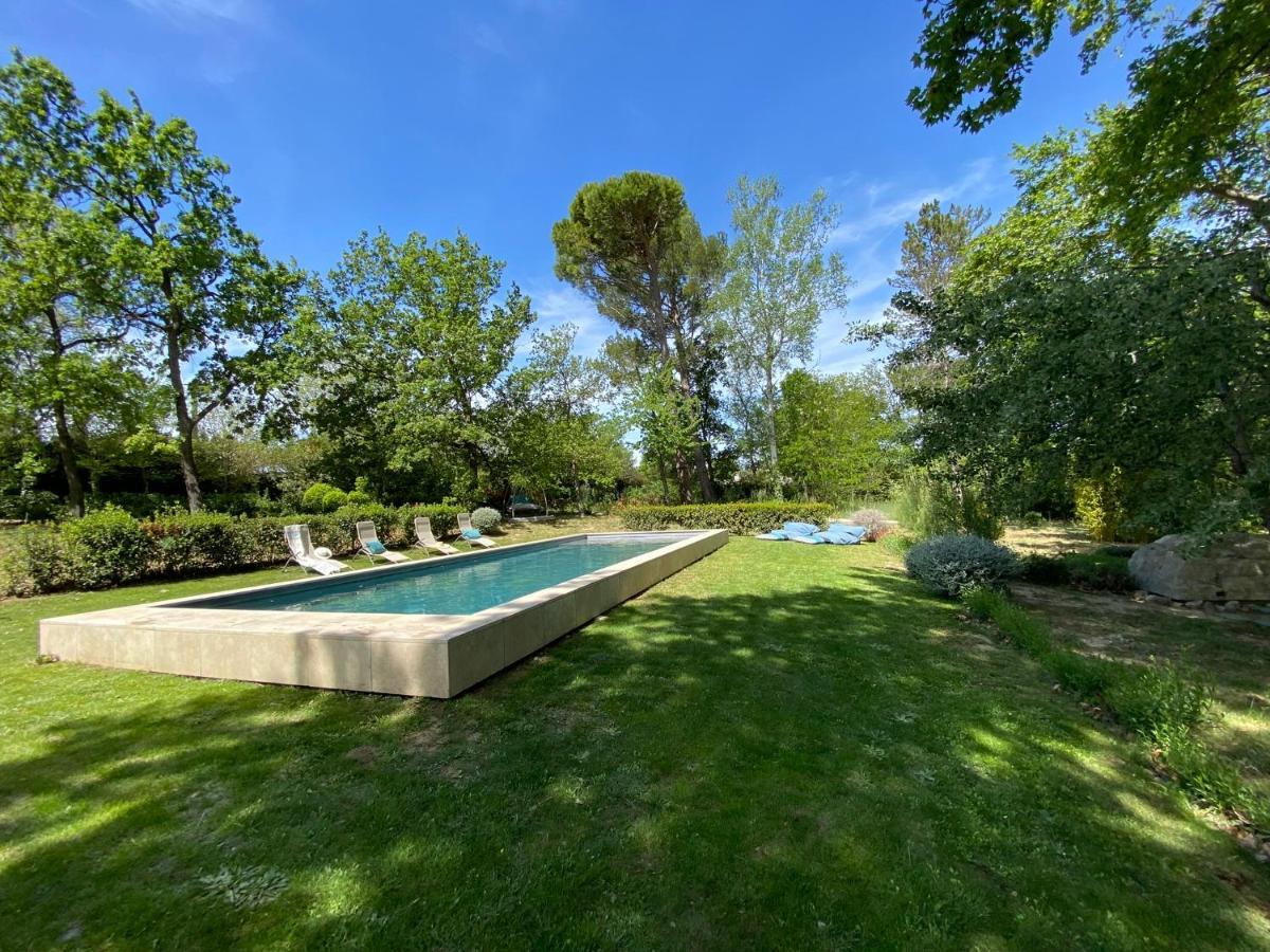 Ermitage Notre Dame De Vacquieres Bed & Breakfast Noves Exterior photo
