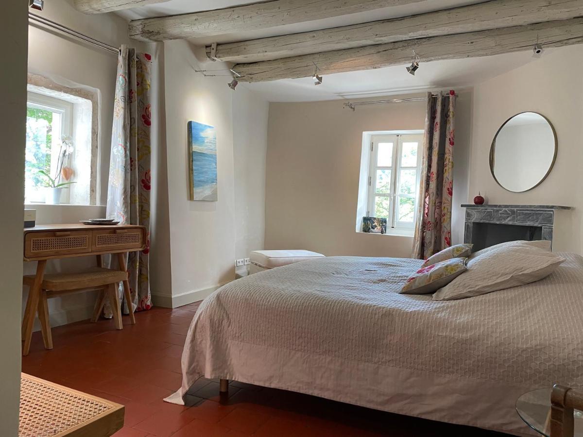 Ermitage Notre Dame De Vacquieres Bed & Breakfast Noves Exterior photo