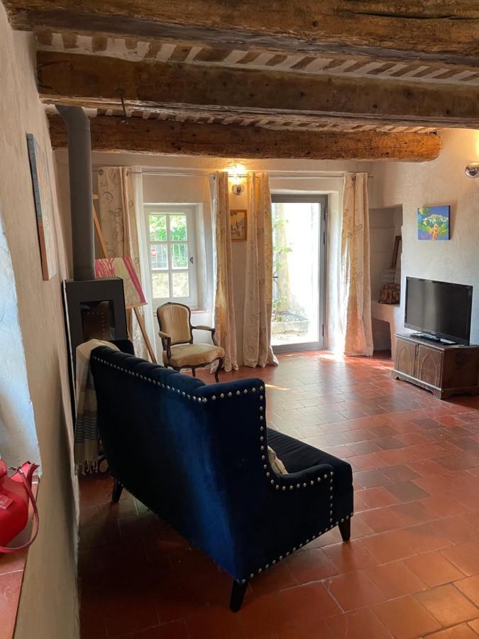 Ermitage Notre Dame De Vacquieres Bed & Breakfast Noves Exterior photo